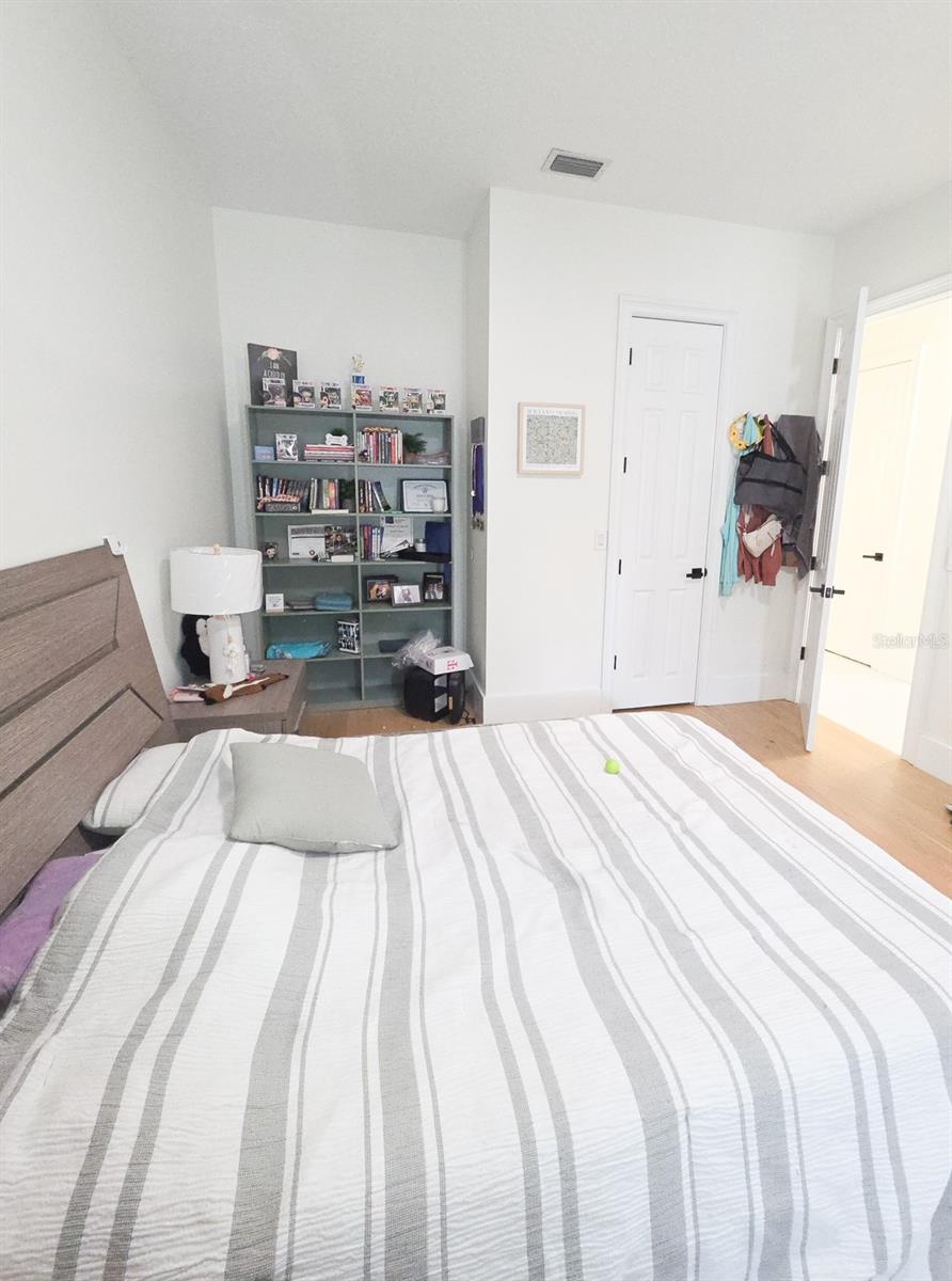 Image 49 of 73 For 1742 Fifeshire Court