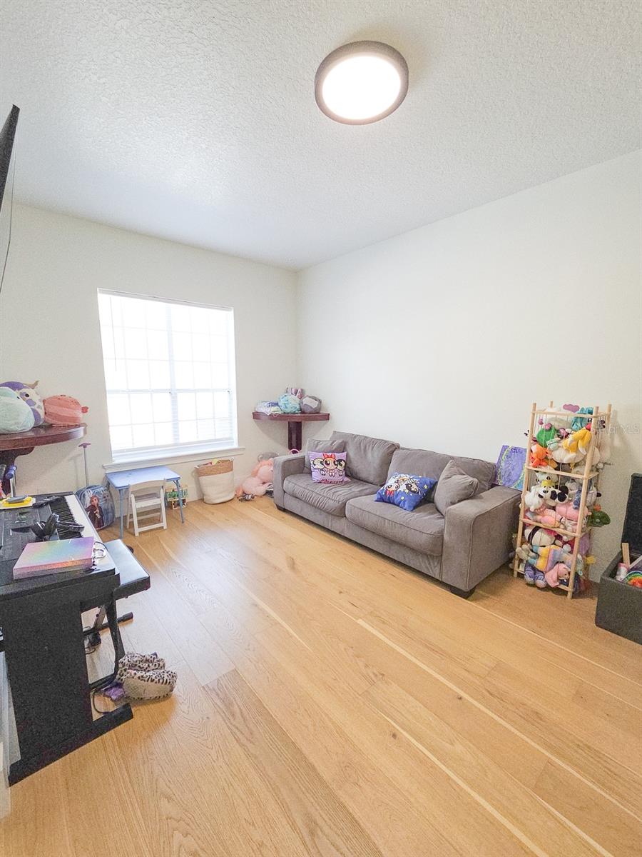 Image 56 of 73 For 1742 Fifeshire Court