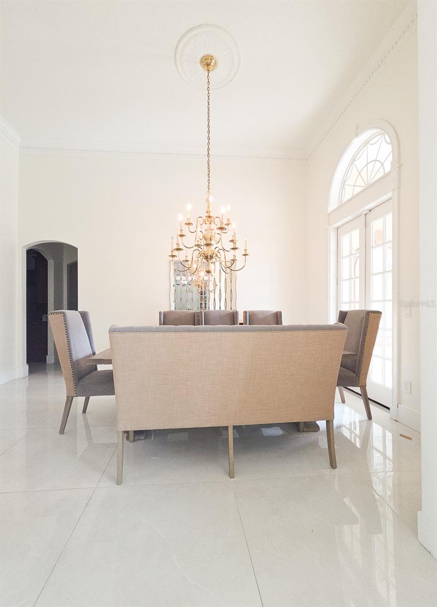 Image 9 of 73 For 1742 Fifeshire Court