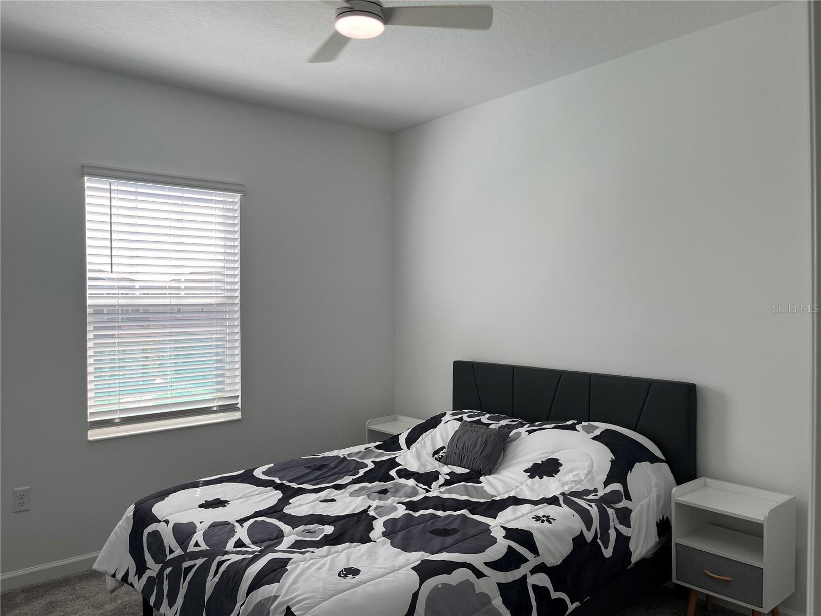 Image 10 of 27 For 7067 Sienna Oak Alley