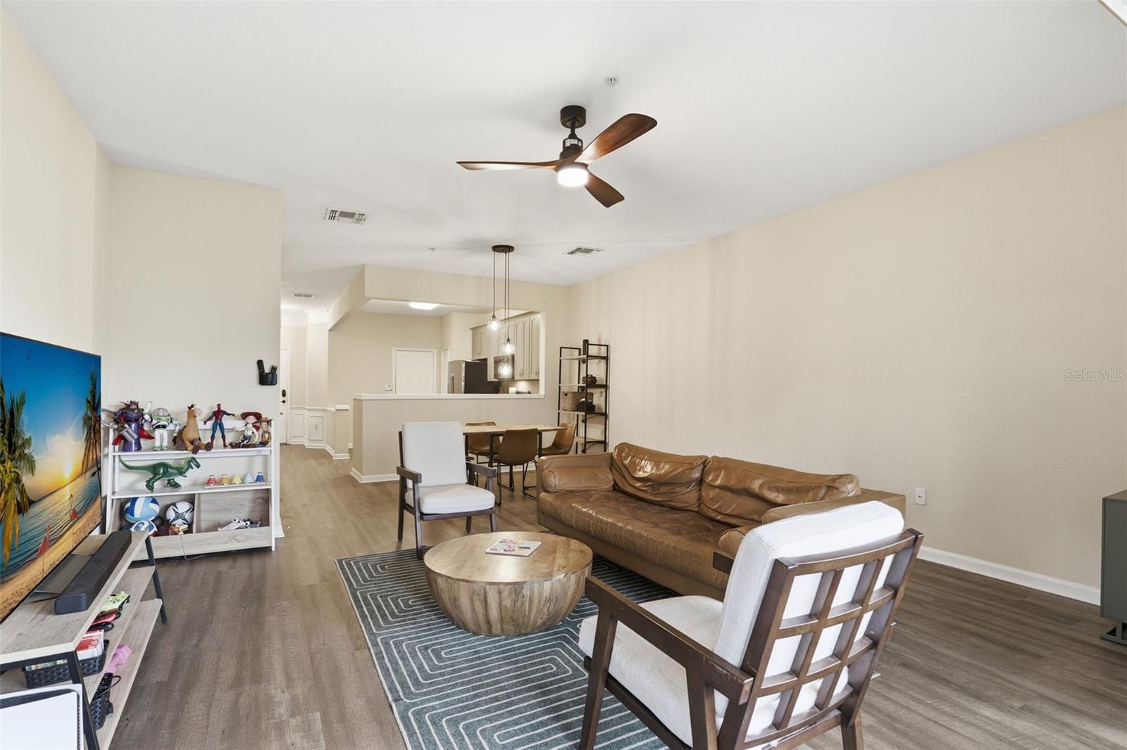 Image 14 of 36 For 2896 Polvadero Lane 104