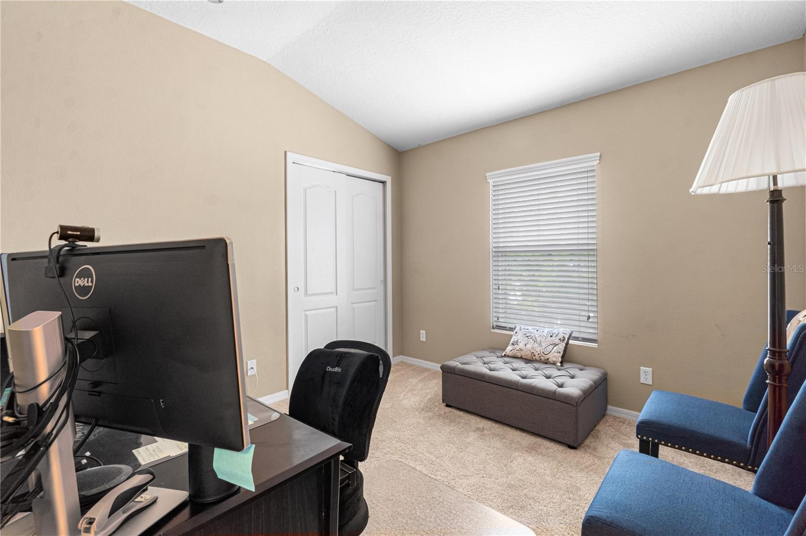 Image 30 of 42 For 15350 Oak Apple Court 17b