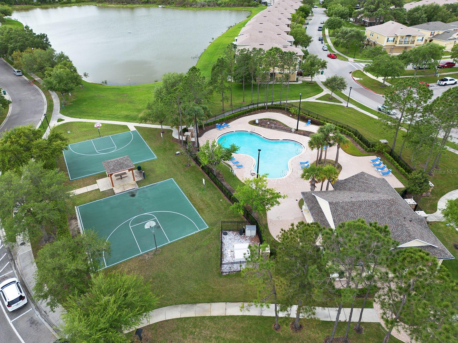 Image 41 of 42 For 15350 Oak Apple Court 17b