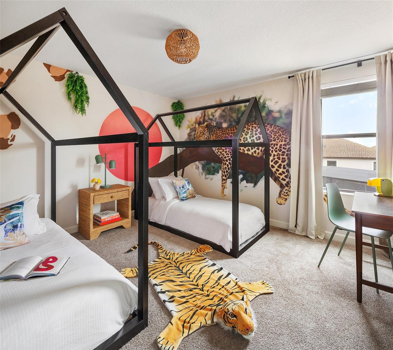 Image 23 of 31 For 1518 Rolling Fairway Drive