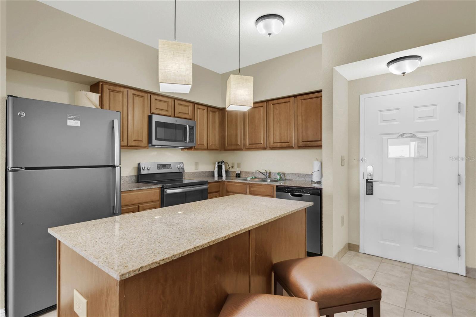 Image 13 of 30 For 12527 Floridays Resort Drive 511e