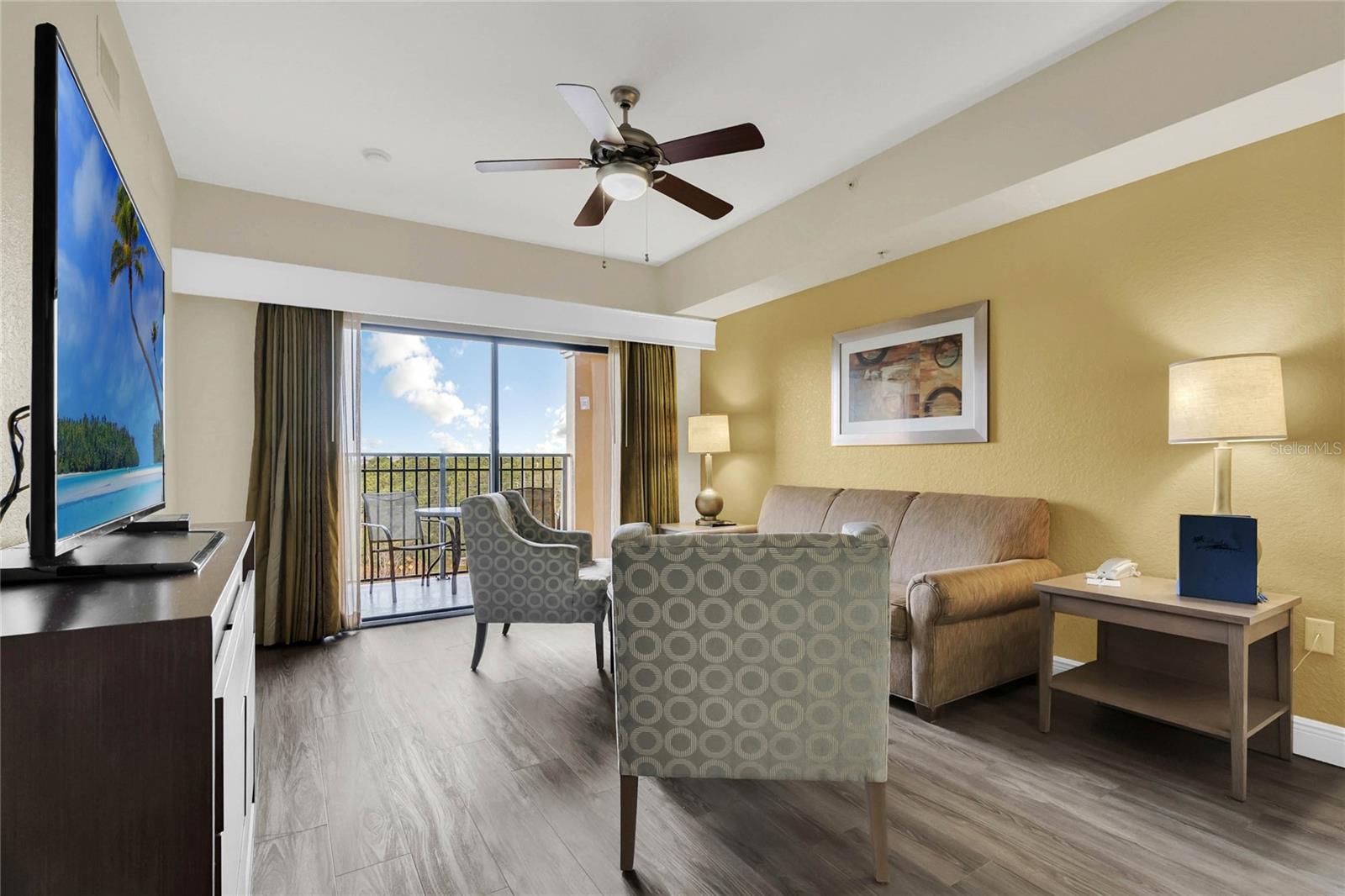 Image 18 of 30 For 12527 Floridays Resort Drive 511e