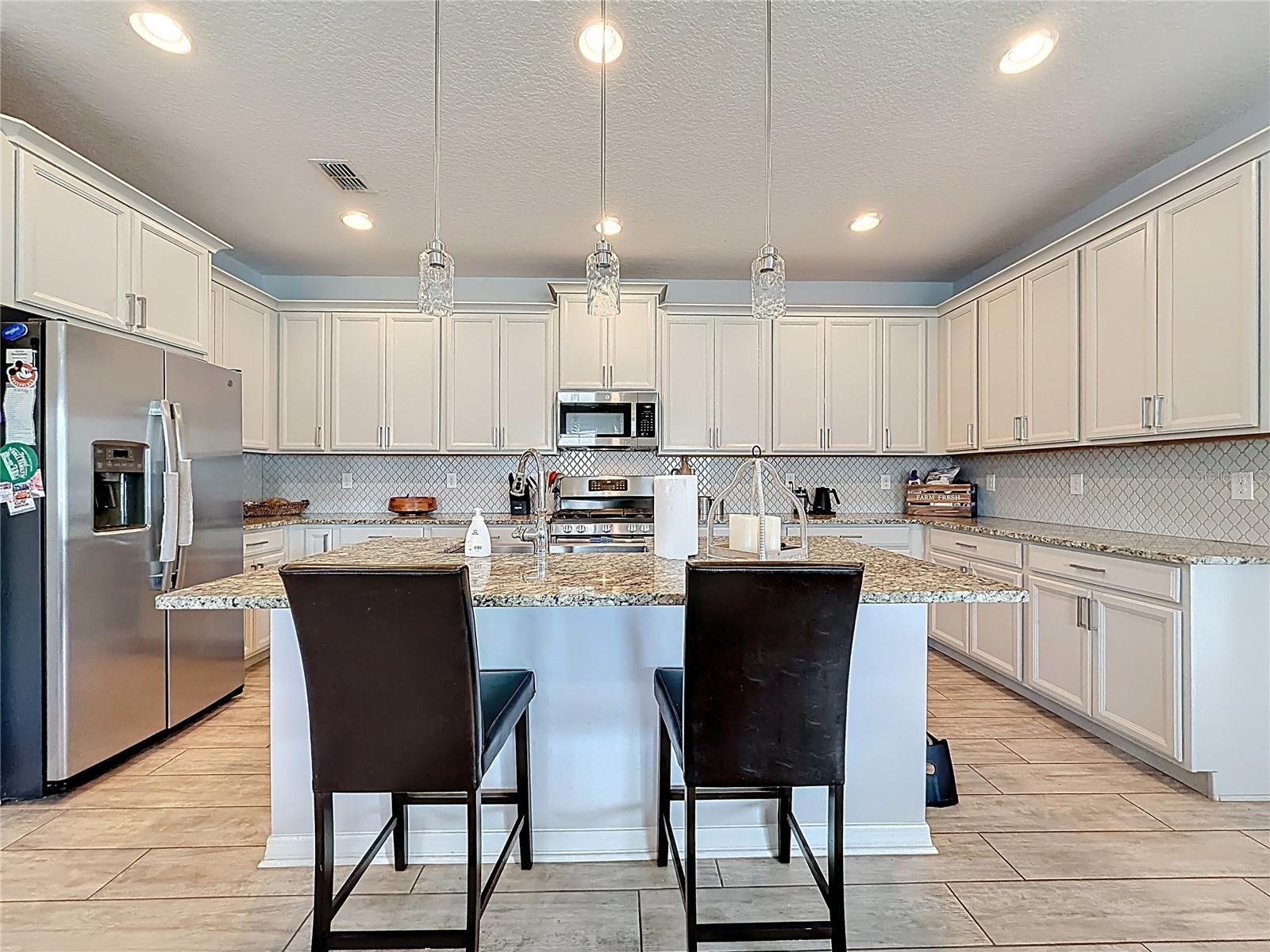 Image 17 of 54 For 8150 Gray Kingbird Drive