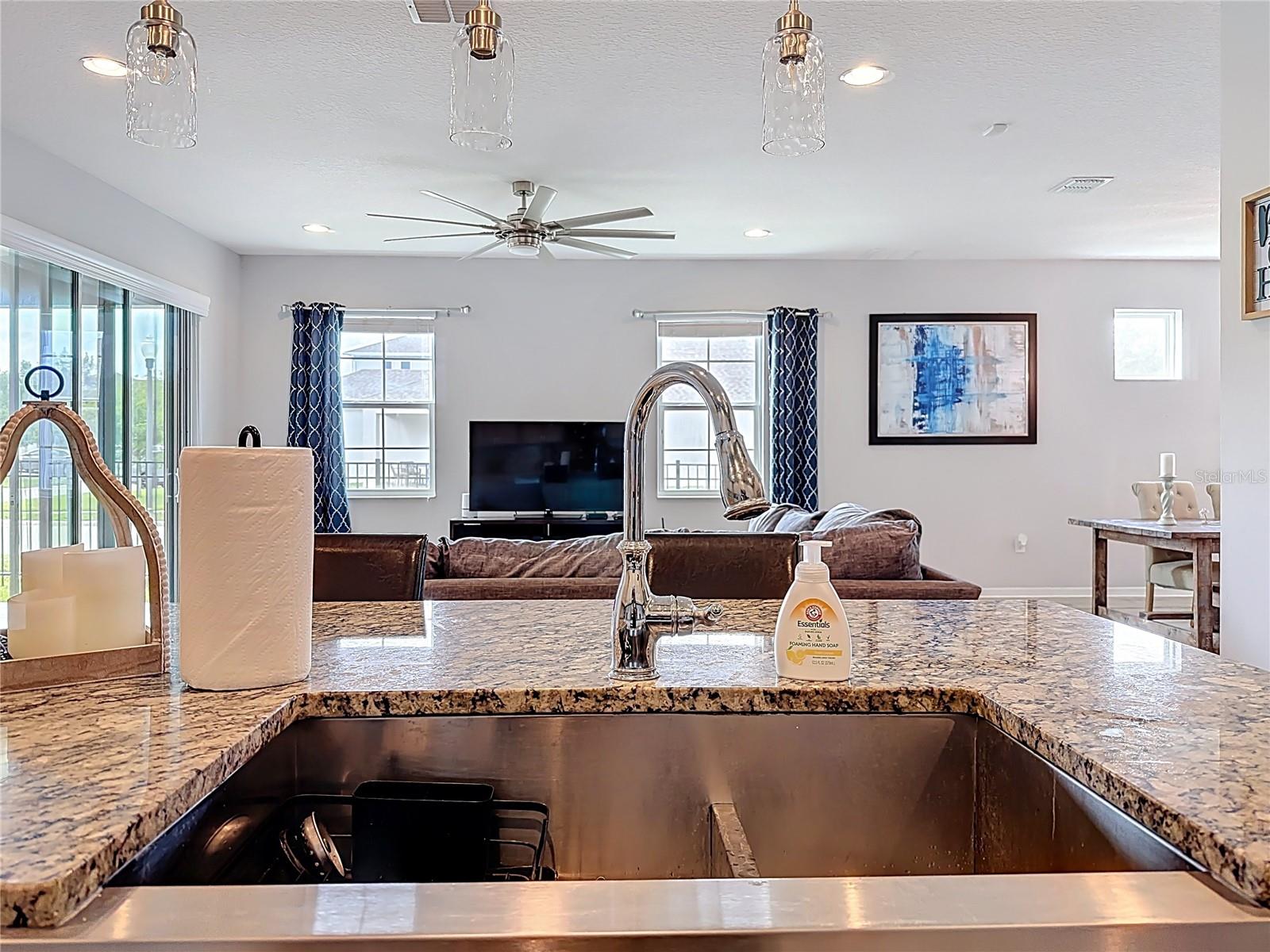 Image 22 of 54 For 8150 Gray Kingbird Drive