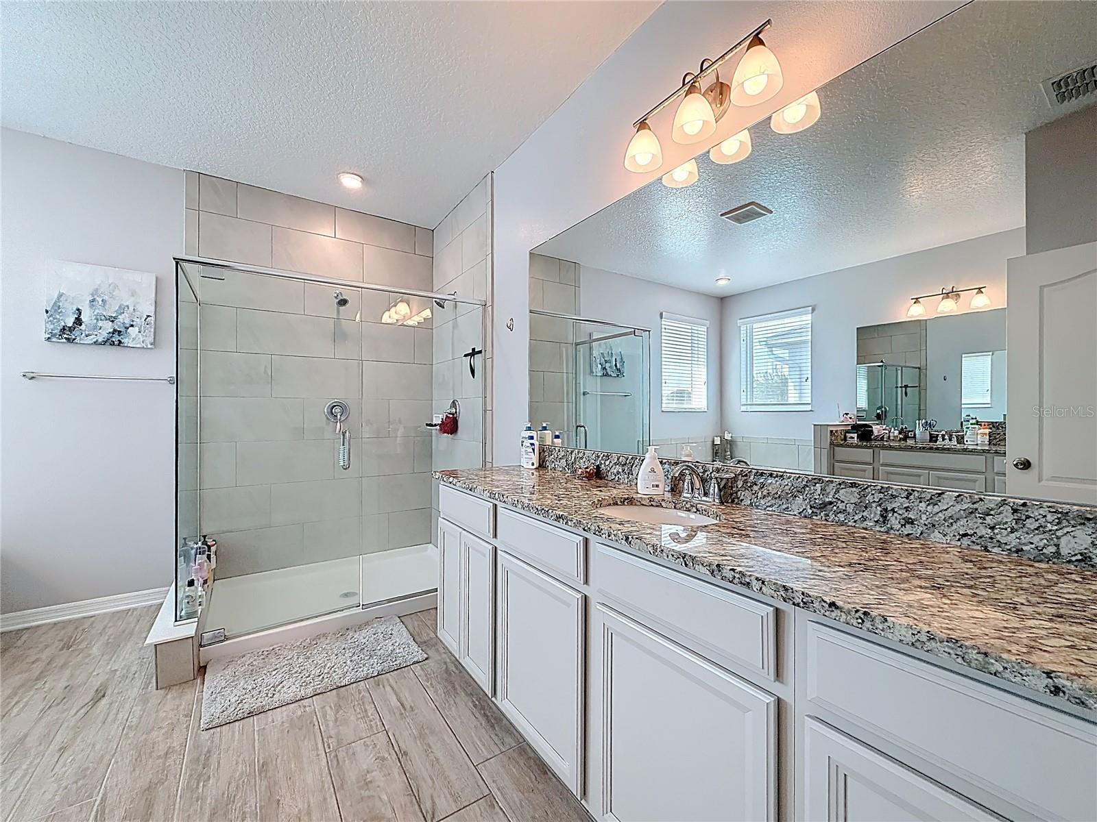 Image 34 of 54 For 8150 Gray Kingbird Drive