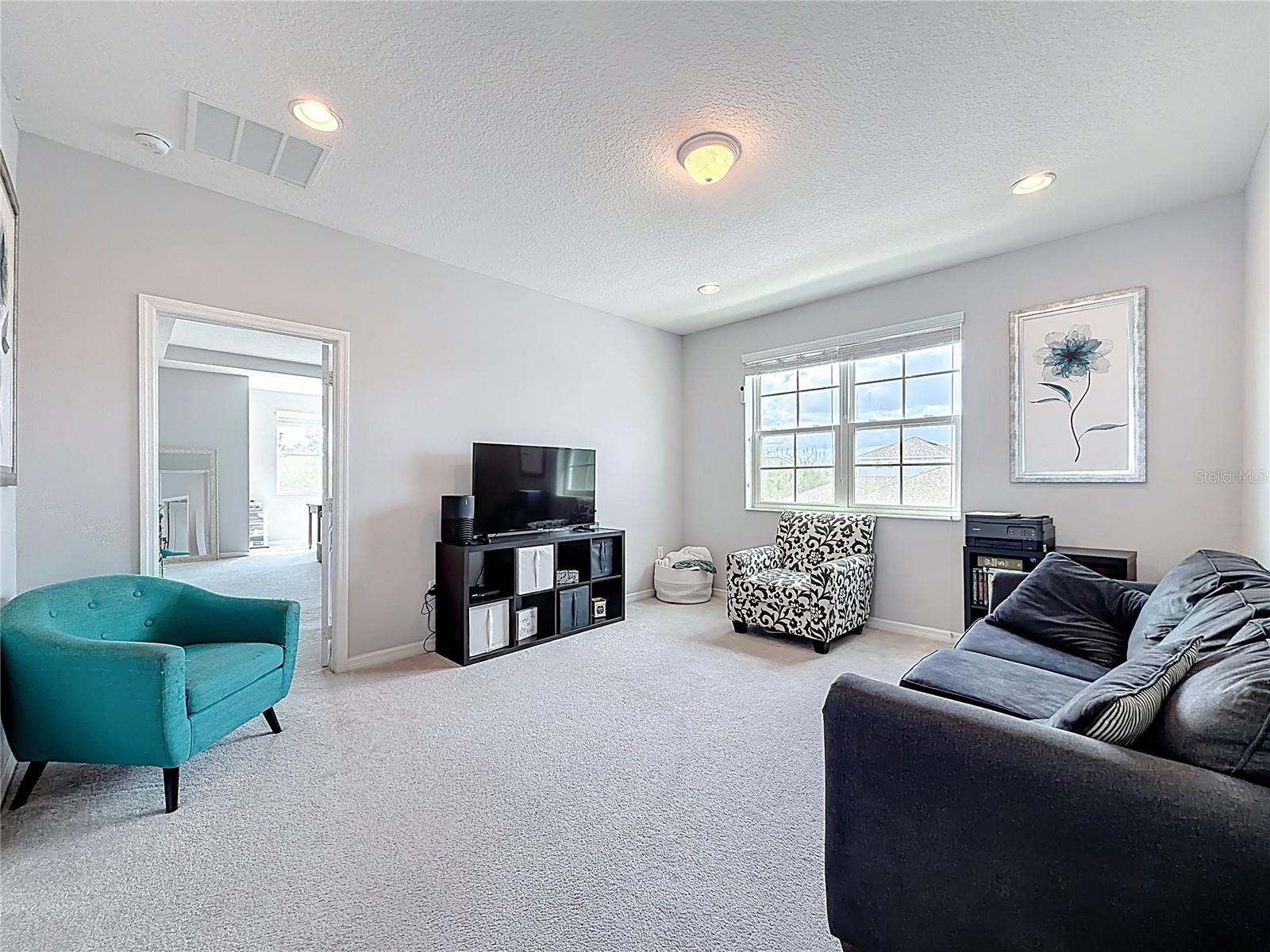 Image 41 of 54 For 8150 Gray Kingbird Drive