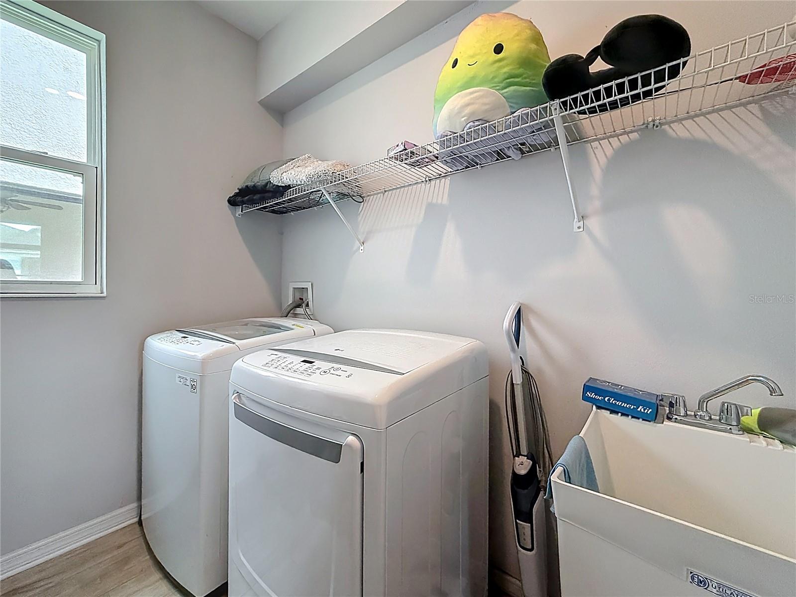 Image 45 of 54 For 8150 Gray Kingbird Drive