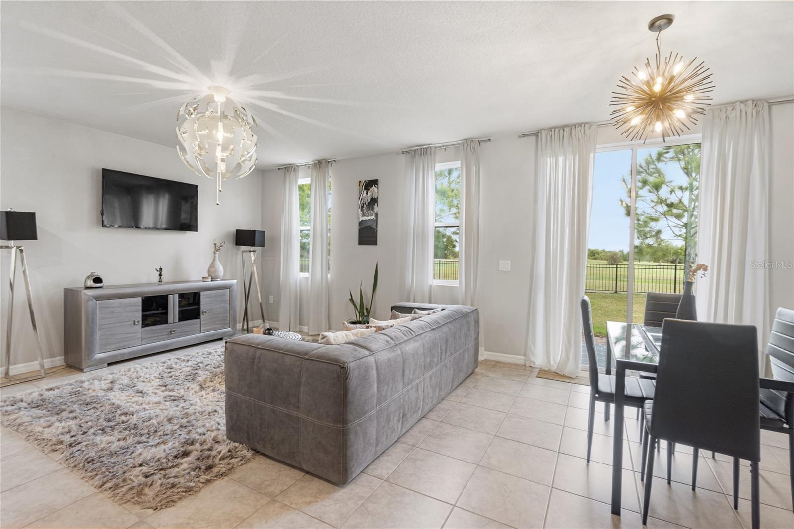 Image 10 of 30 For 951 Robin Holly Street