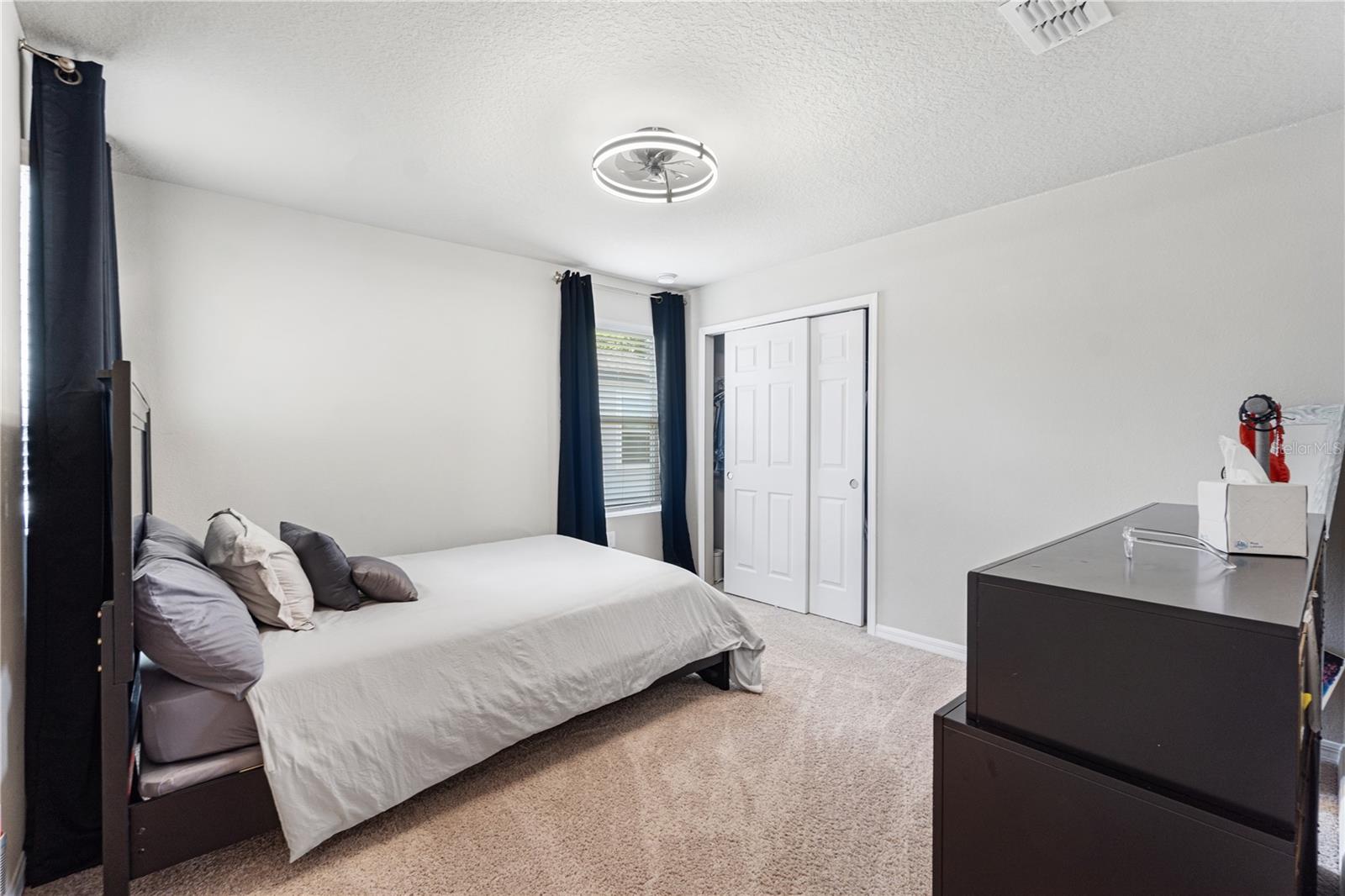 Image 20 of 30 For 951 Robin Holly Street