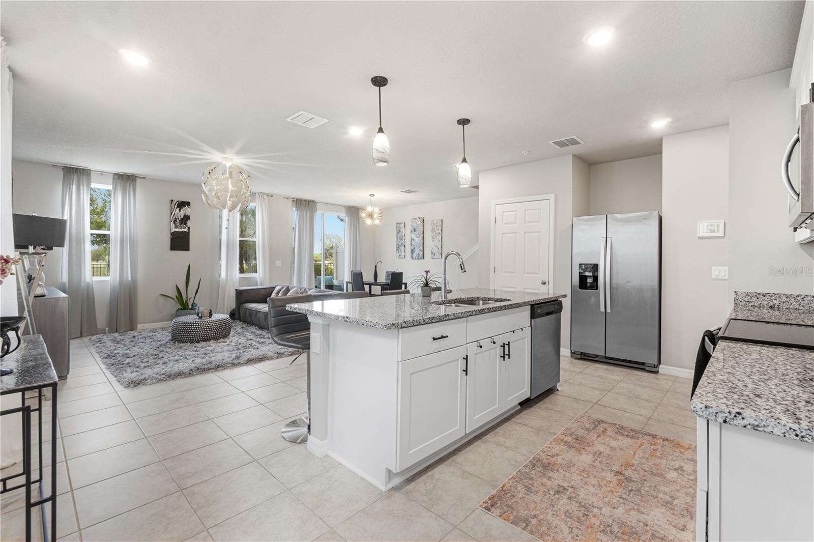 Image 5 of 30 For 951 Robin Holly Street