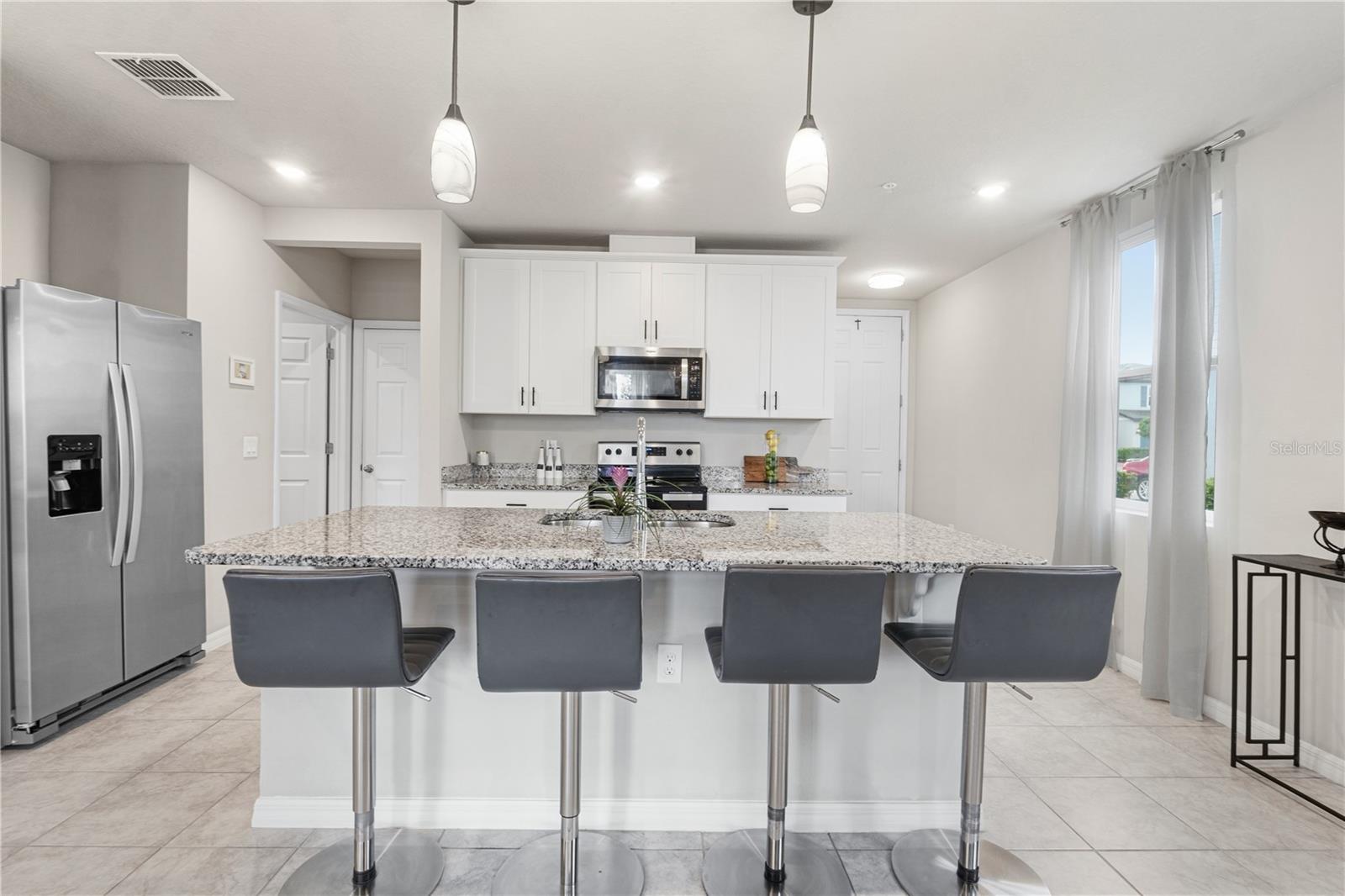 Image 6 of 30 For 951 Robin Holly Street