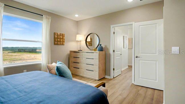 Image 16 of 34 For 8591 Oakstone Circle