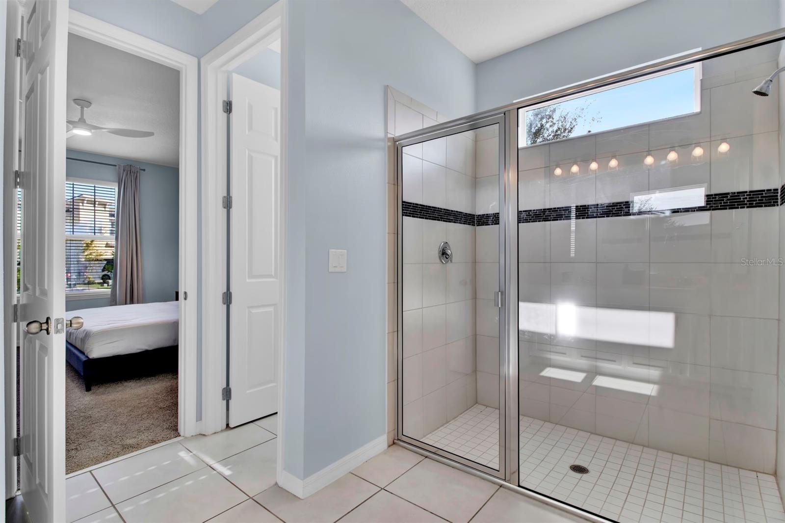 Image 24 of 49 For 1540 Nassau Point Trail