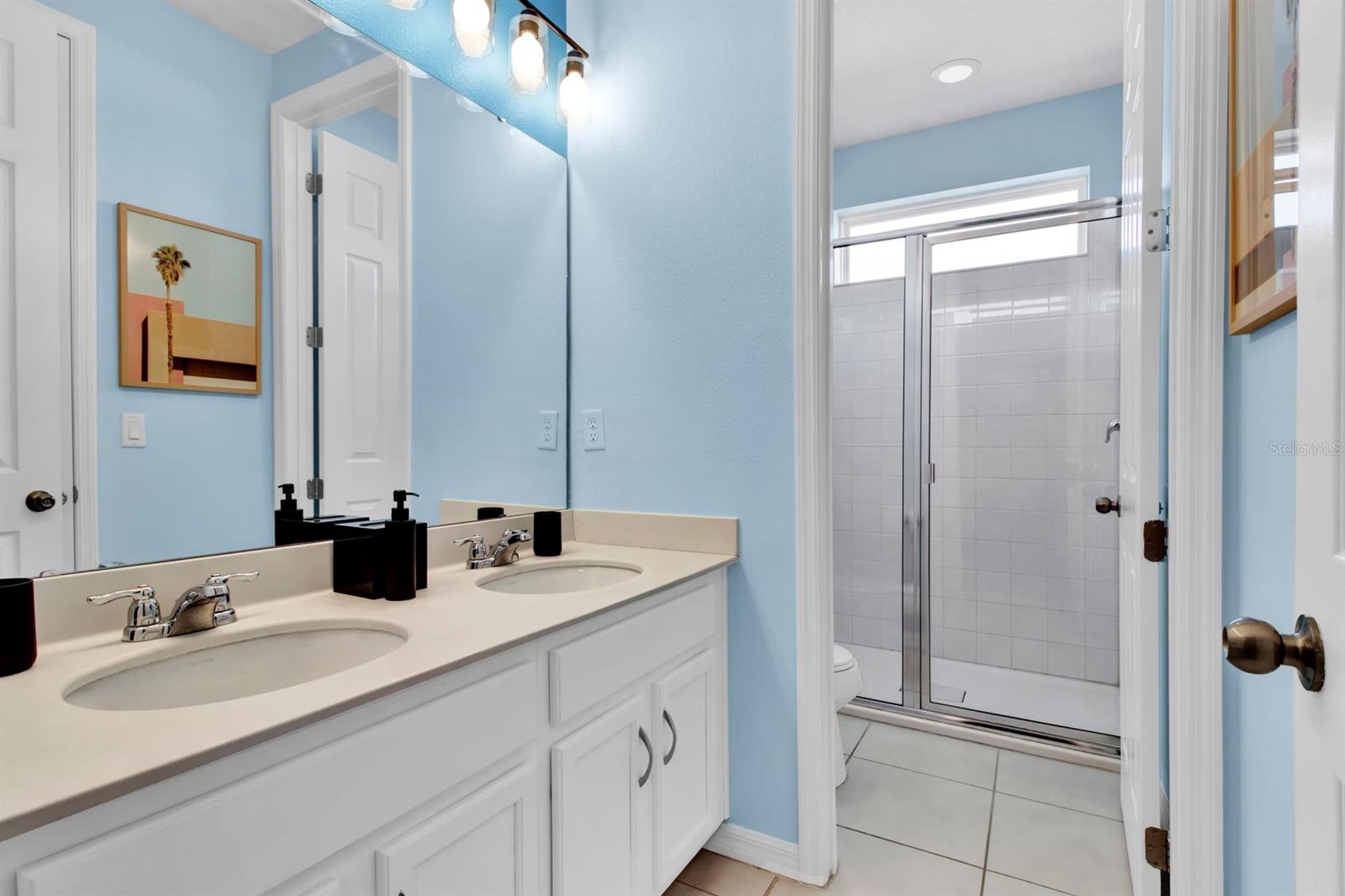 Image 31 of 49 For 1540 Nassau Point Trail