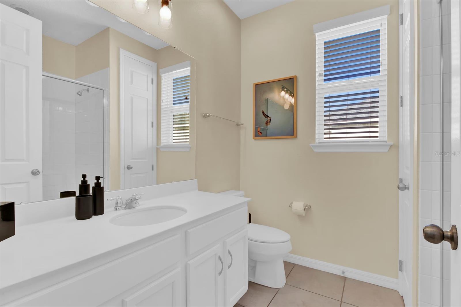 Image 33 of 49 For 1540 Nassau Point Trail