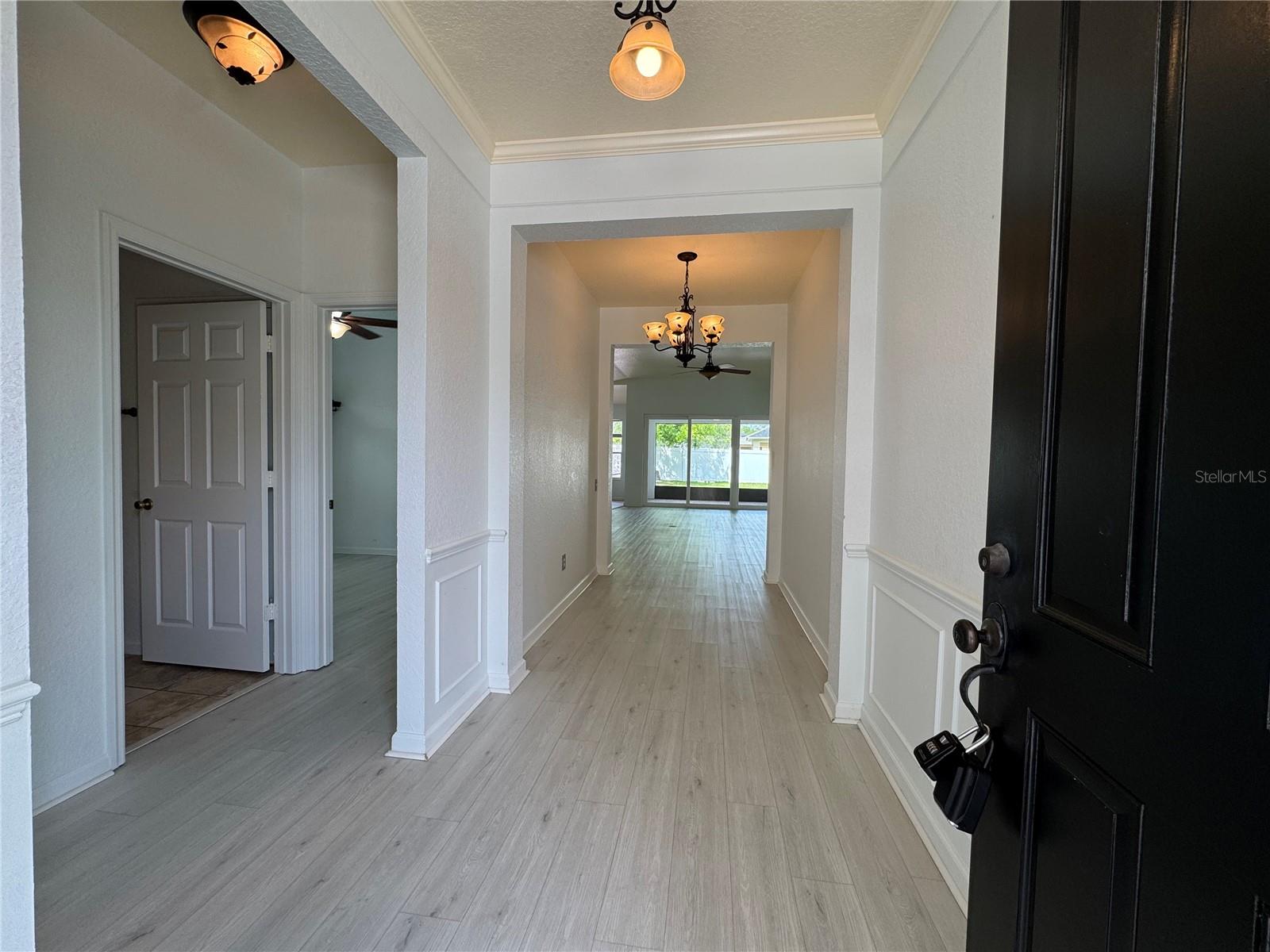 Image 8 of 32 For 8520 Greenbank Boulevard