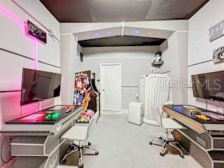 Image 7 of 39 For 1589 Flange Drive