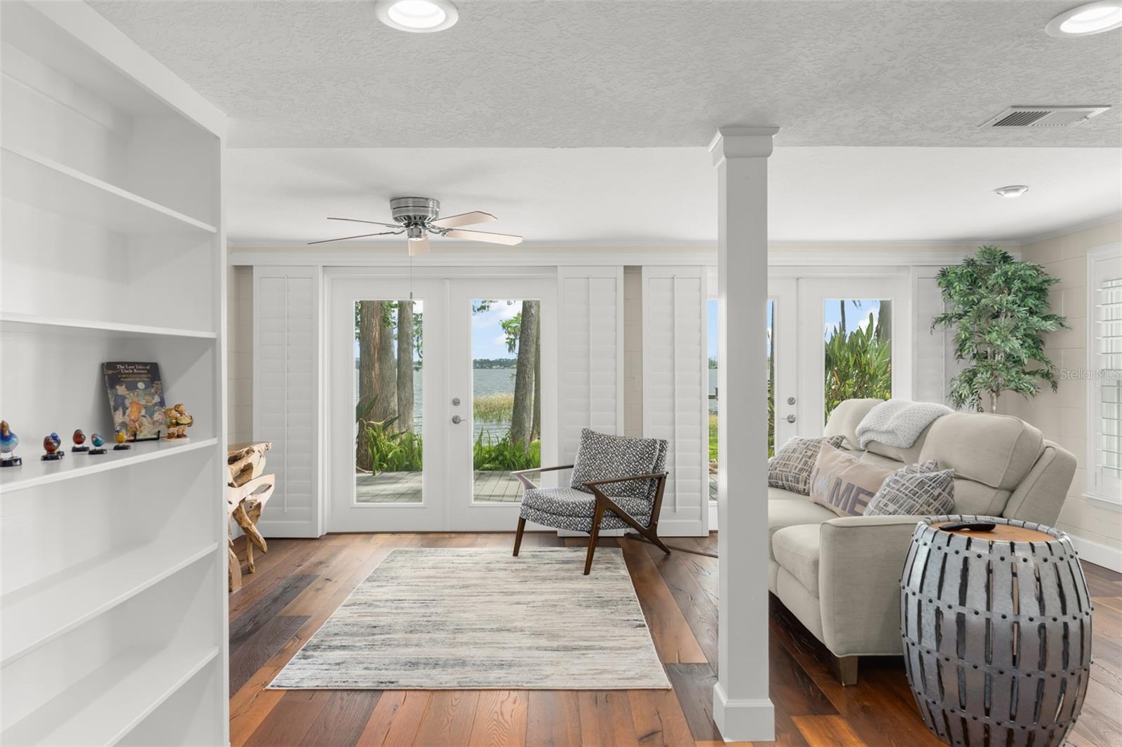 Image 14 of 79 For 10400 Lake Cottage Lane