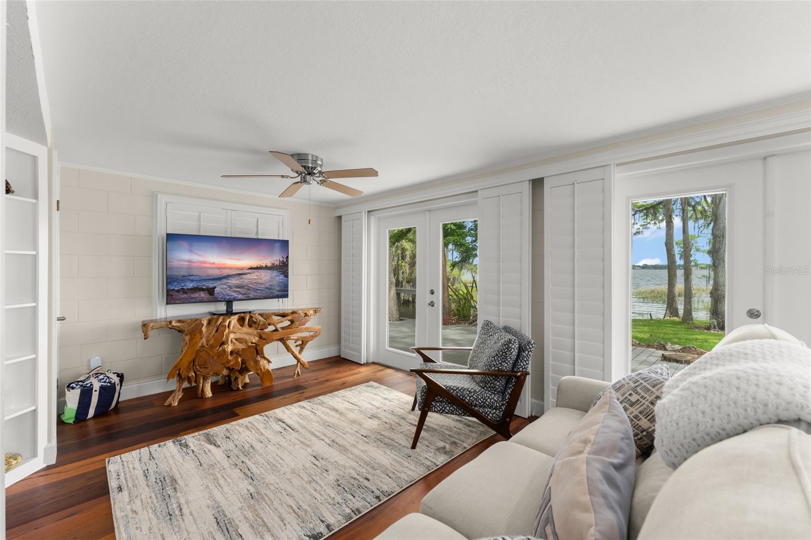 Image 18 of 79 For 10400 Lake Cottage Lane