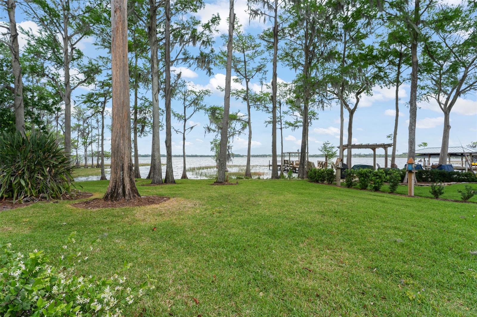 Image 60 of 79 For 10400 Lake Cottage Lane