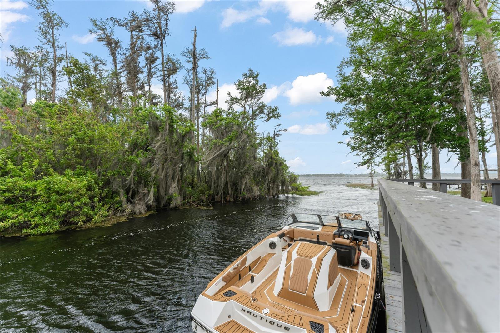 Image 68 of 79 For 10400 Lake Cottage Lane