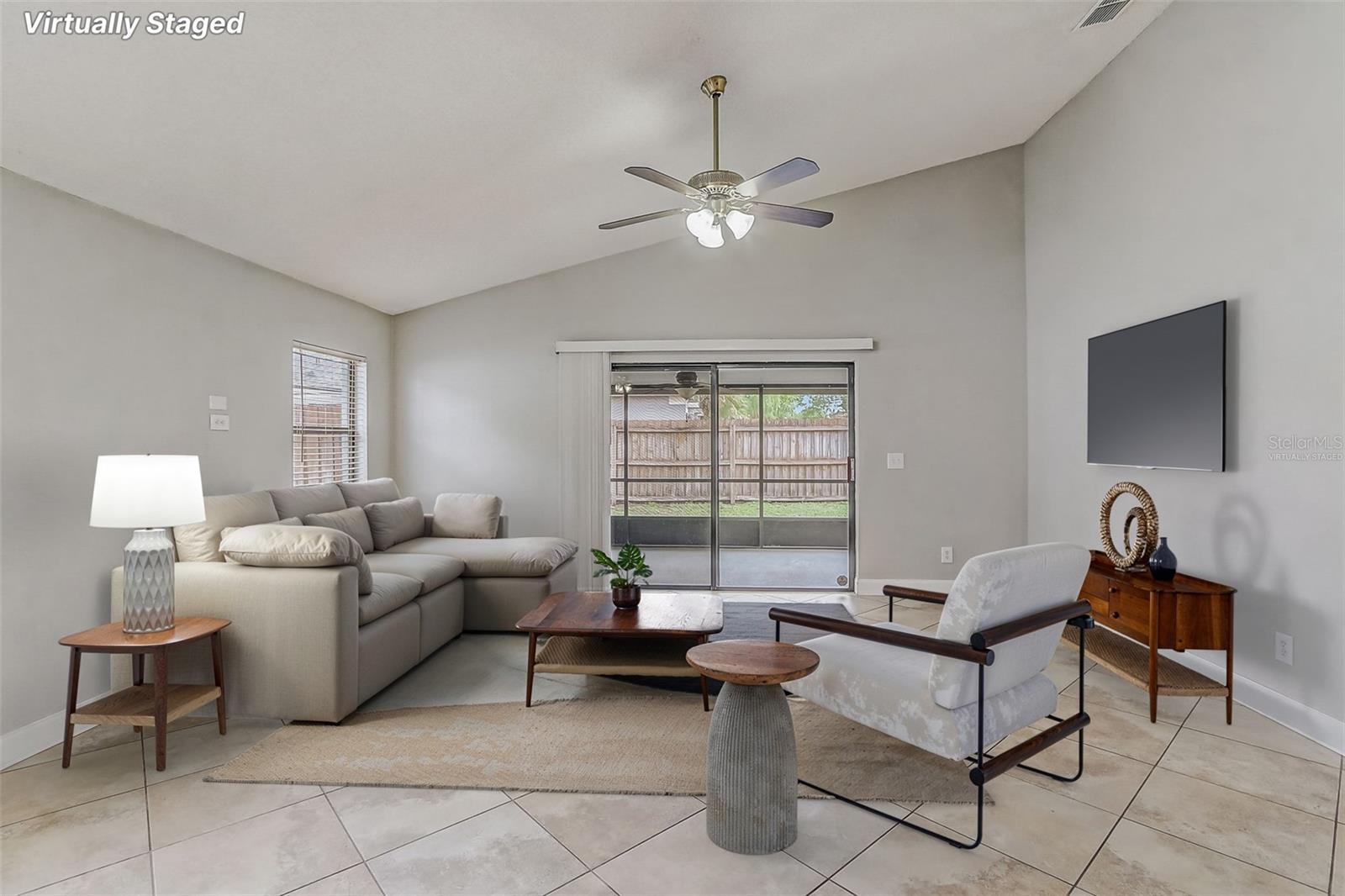 Image 11 of 32 For 14124 Yellow Wood Circle