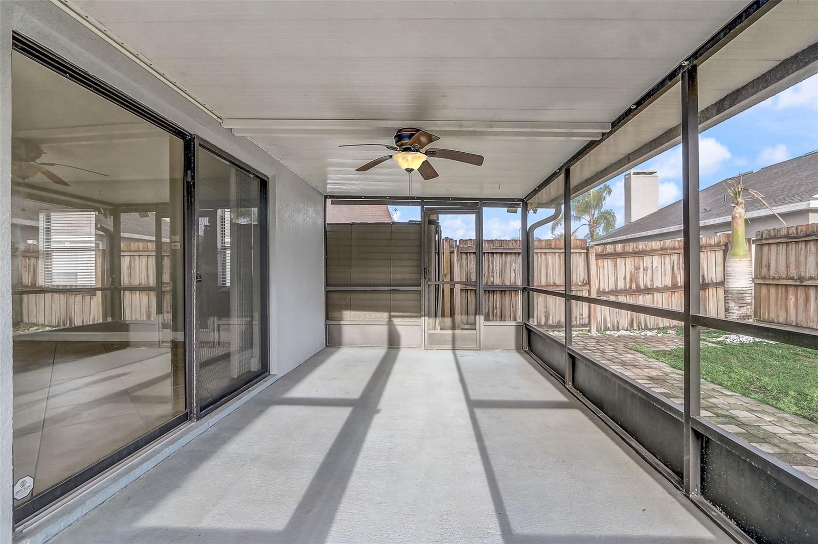 Image 27 of 32 For 14124 Yellow Wood Circle