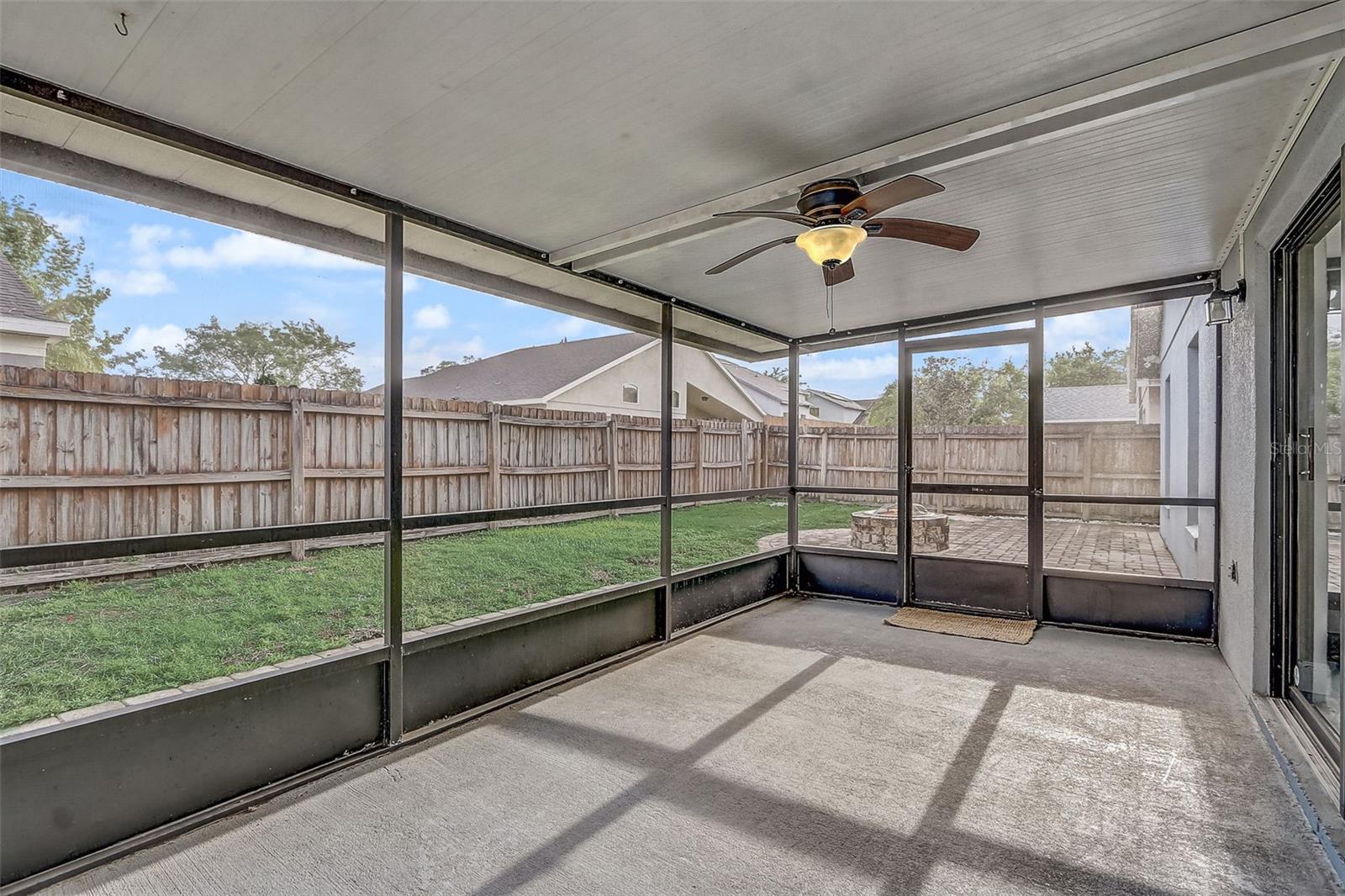 Image 28 of 32 For 14124 Yellow Wood Circle