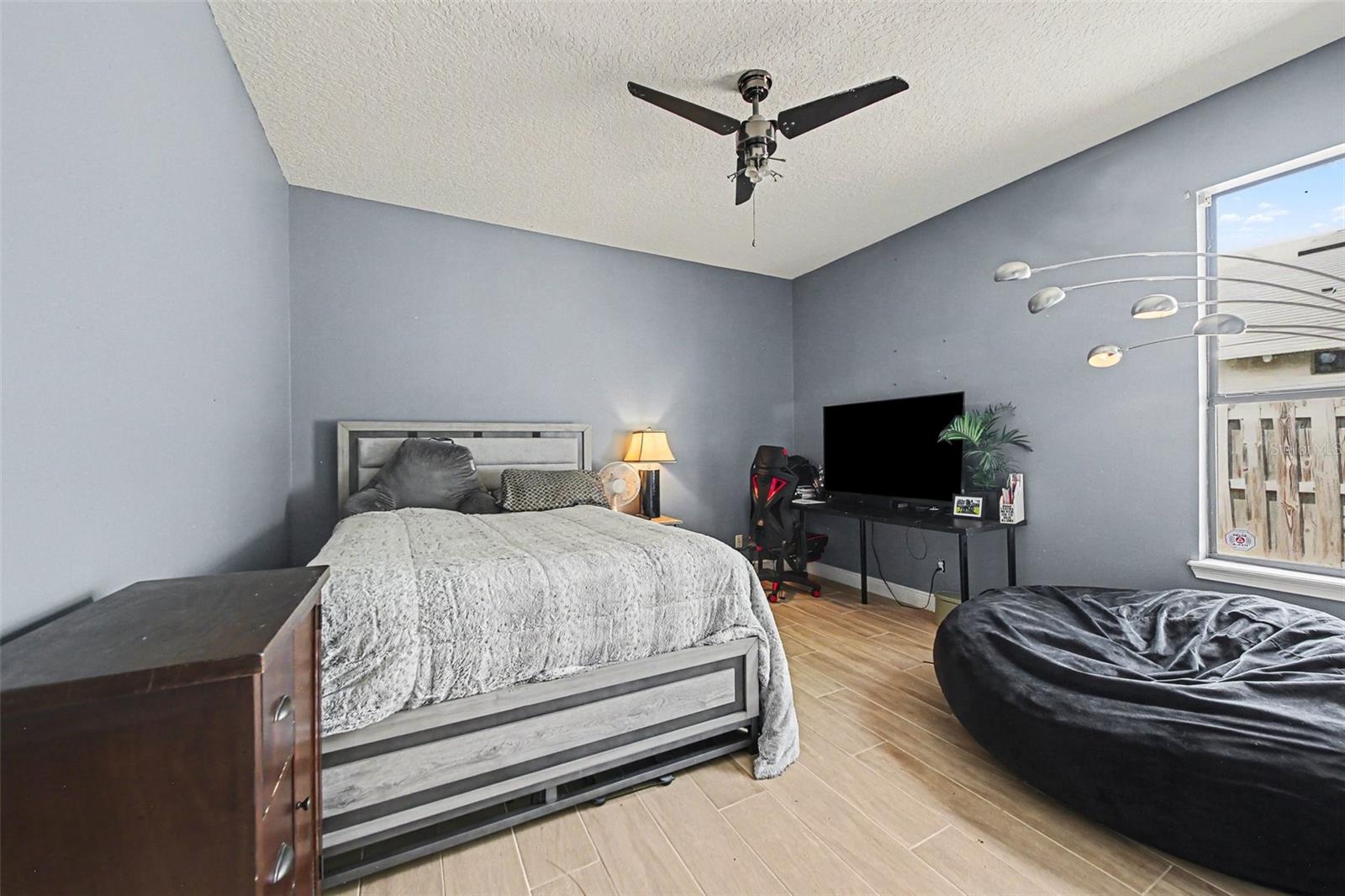 Image 23 of 28 For 1517 Clapton Drive