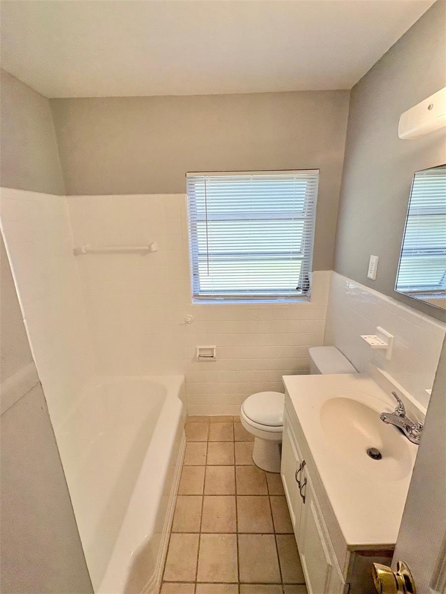 Image 8 of 17 For 1203 Lavon Avenue