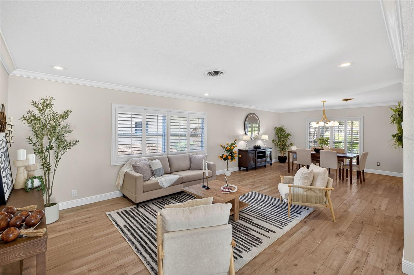 Image 12 of 50 For 1170 Willowbrook Trail