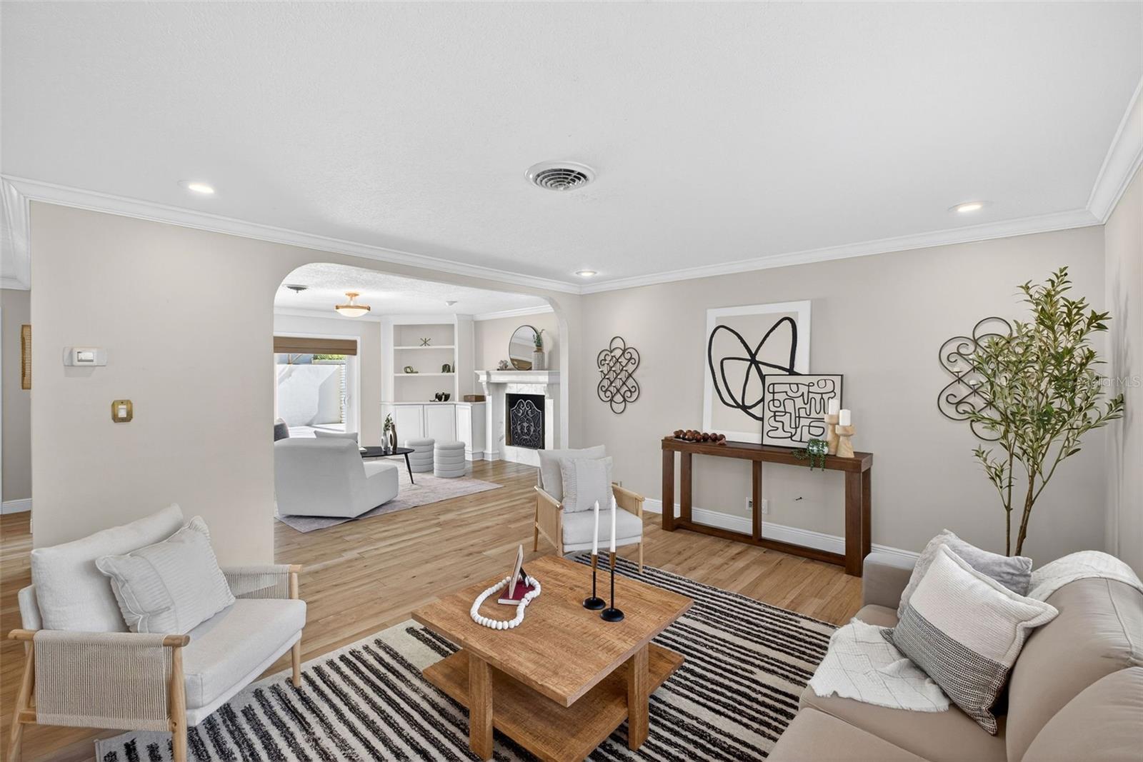 Image 14 of 50 For 1170 Willowbrook Trail