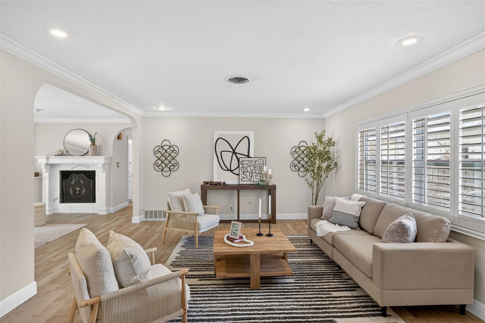 Image 16 of 50 For 1170 Willowbrook Trail