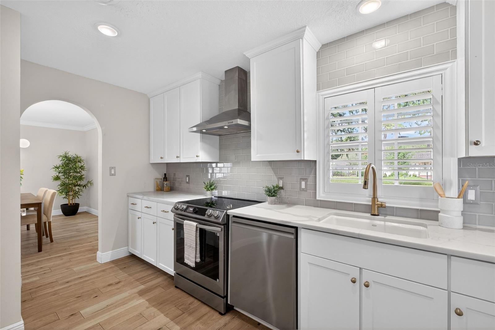 Image 22 of 50 For 1170 Willowbrook Trail