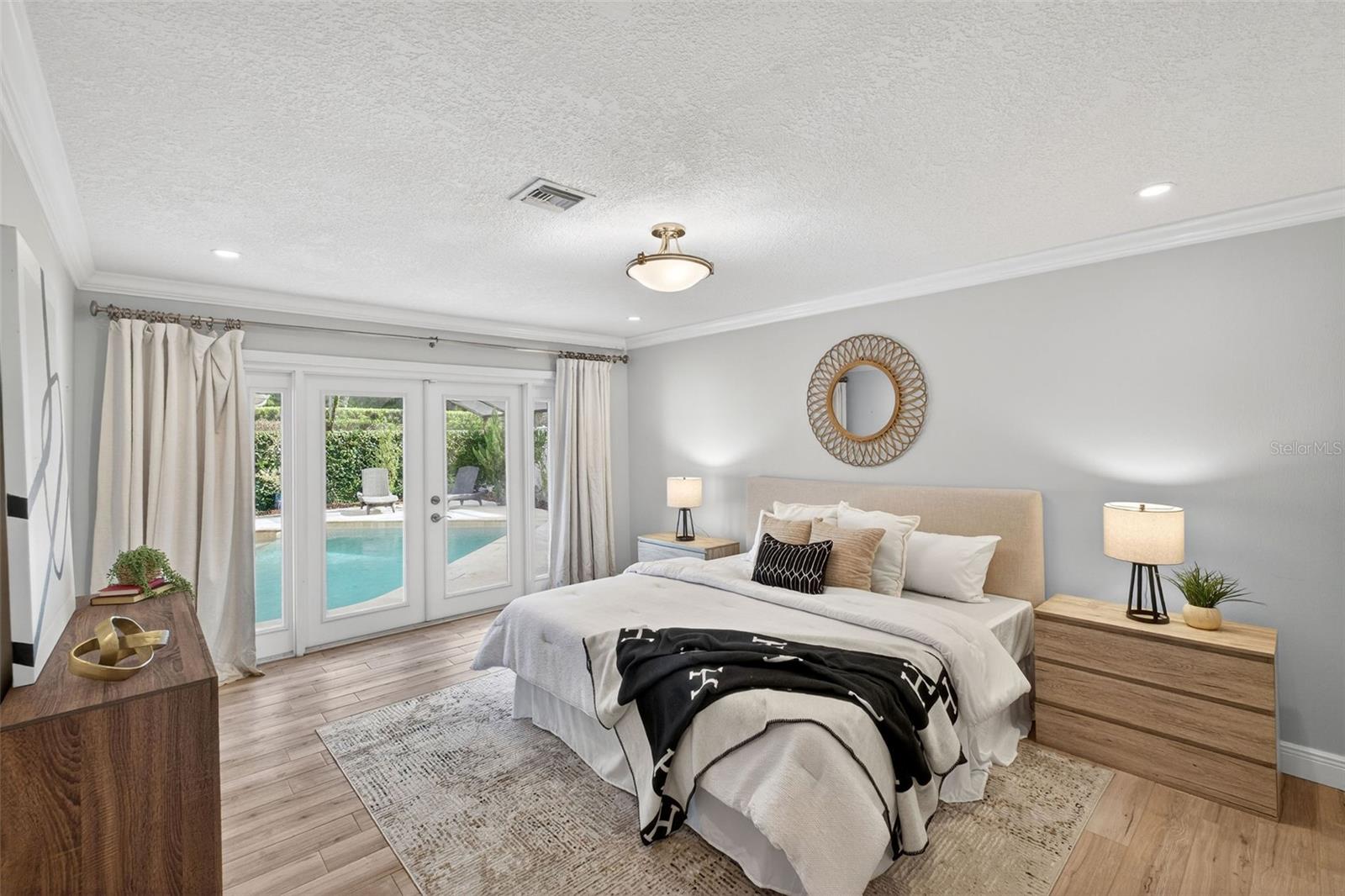 Image 27 of 50 For 1170 Willowbrook Trail