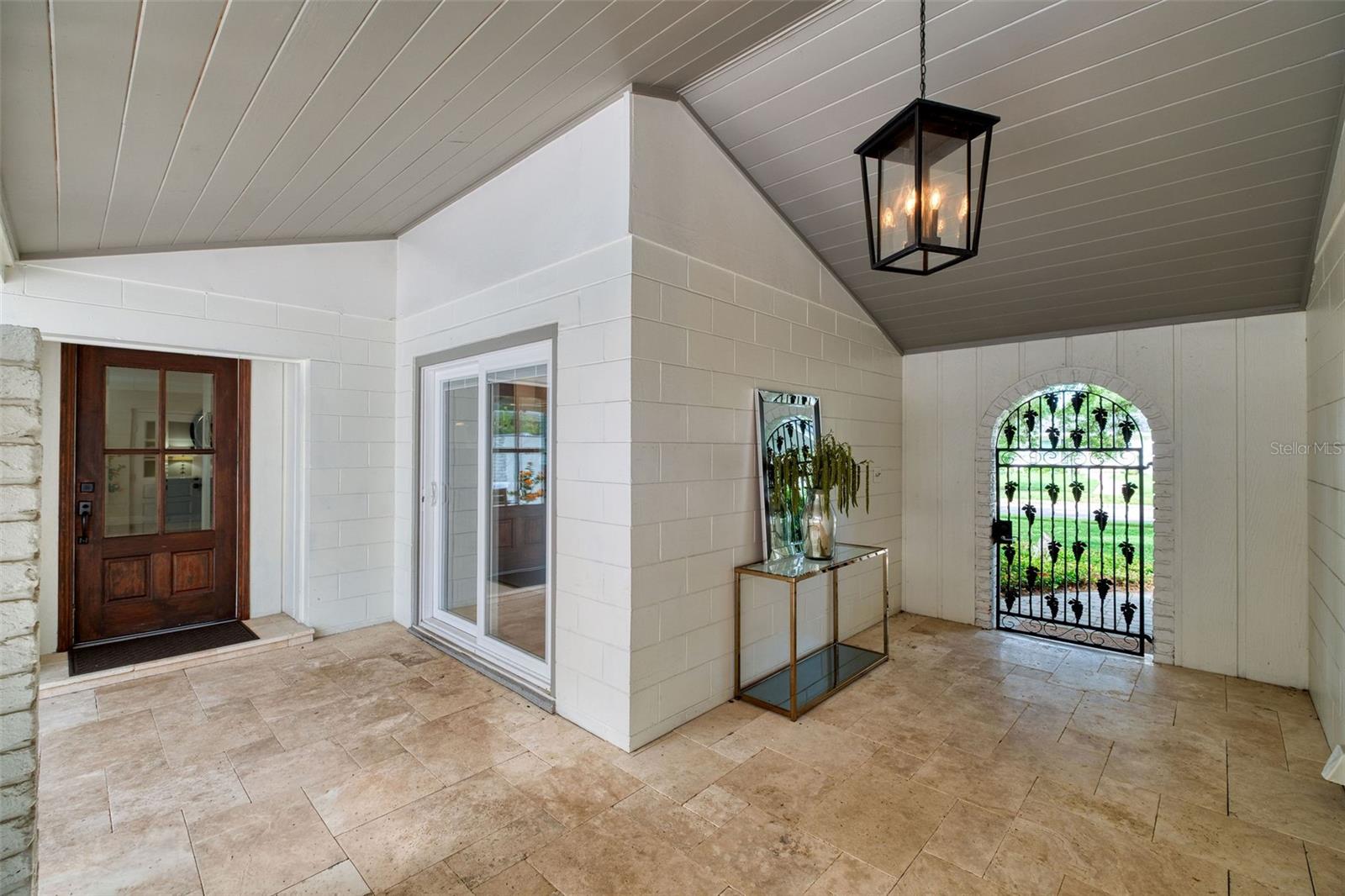 Image 4 of 50 For 1170 Willowbrook Trail