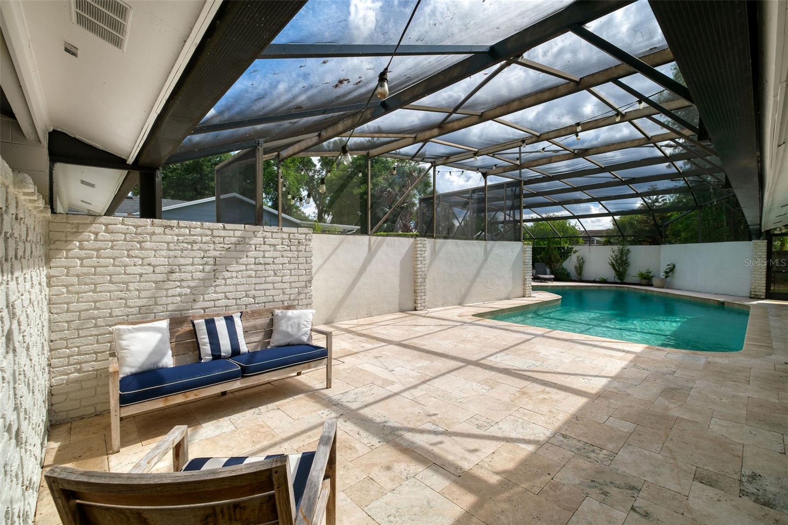 Image 6 of 50 For 1170 Willowbrook Trail