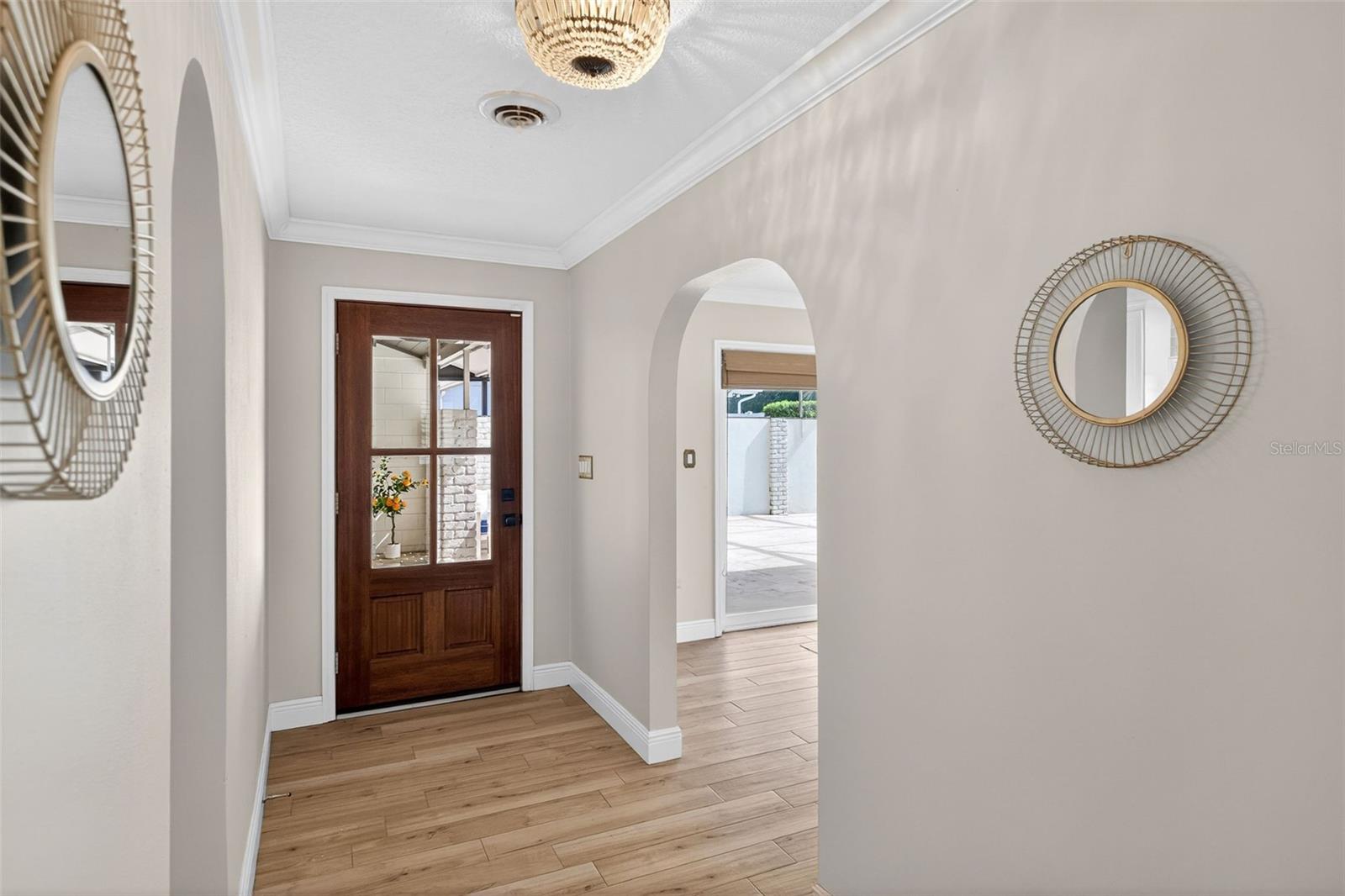 Image 7 of 50 For 1170 Willowbrook Trail