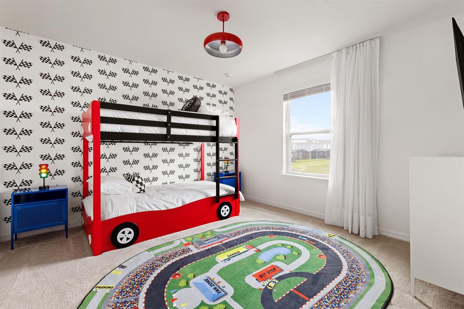 Image 19 of 34 For 2320 Lelani Circle