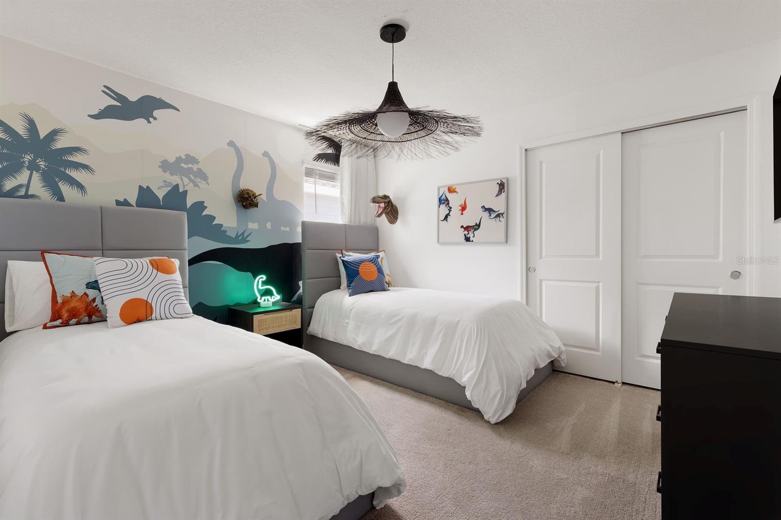 Image 23 of 34 For 2320 Lelani Circle