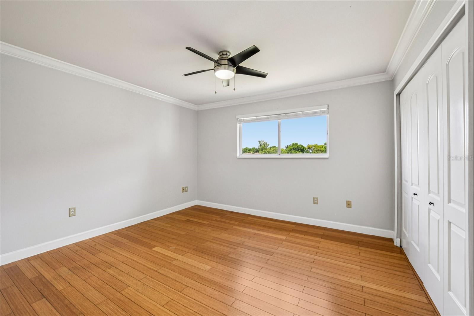 Image 14 of 20 For 926 Lake Destiny Road F