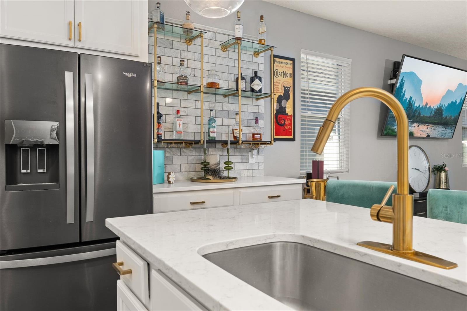 Image 4 of 34 For 6408 Flat Lemon Drive