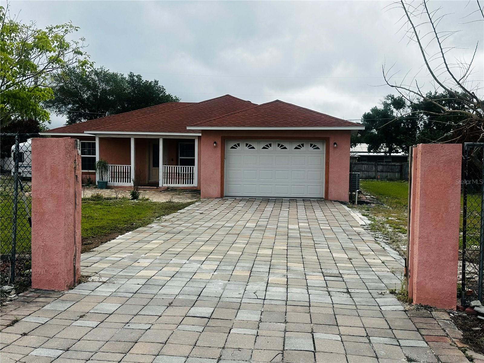 Image 2 of 36 For 910 Rich Drive