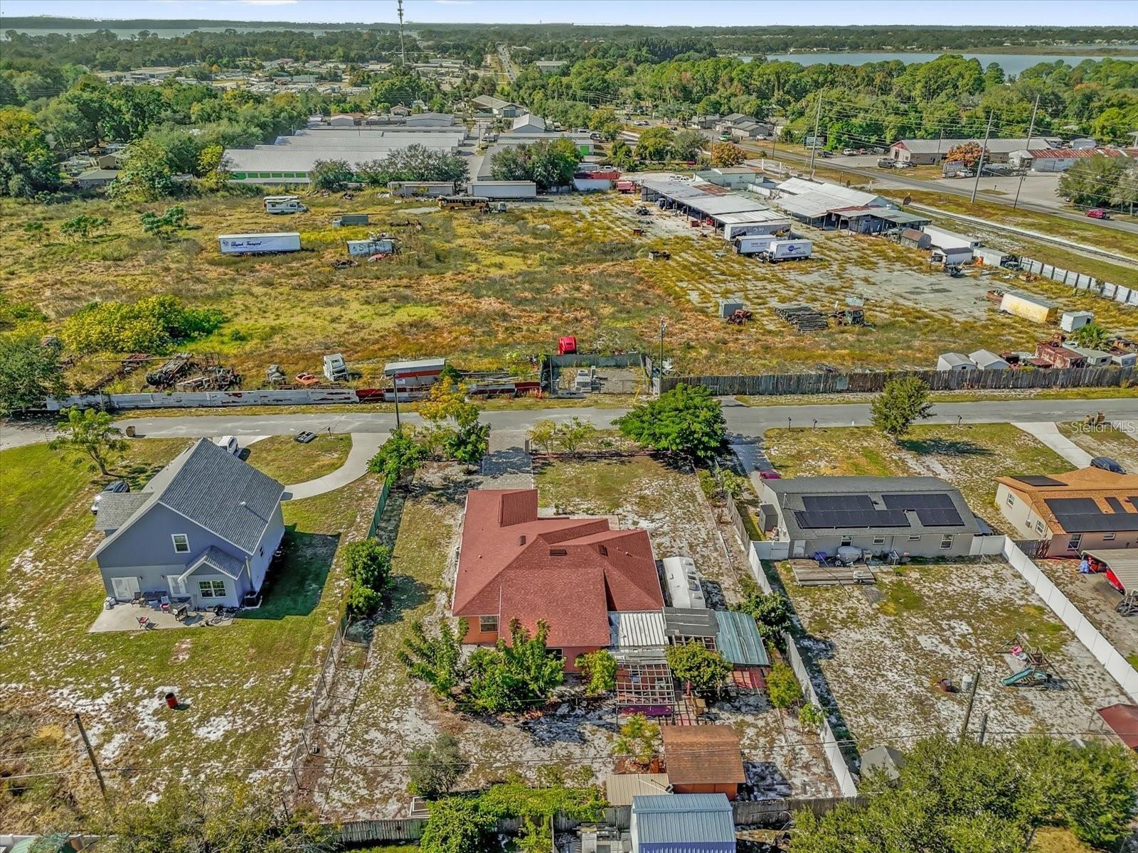 Image 28 of 36 For 910 Rich Drive