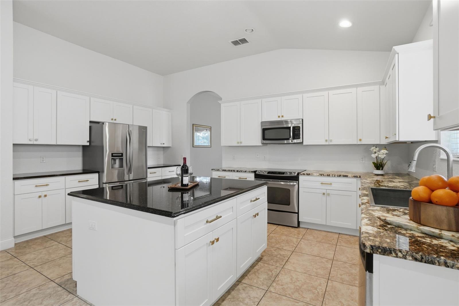 Listing photo id 9 for 14341 Windigo Lane