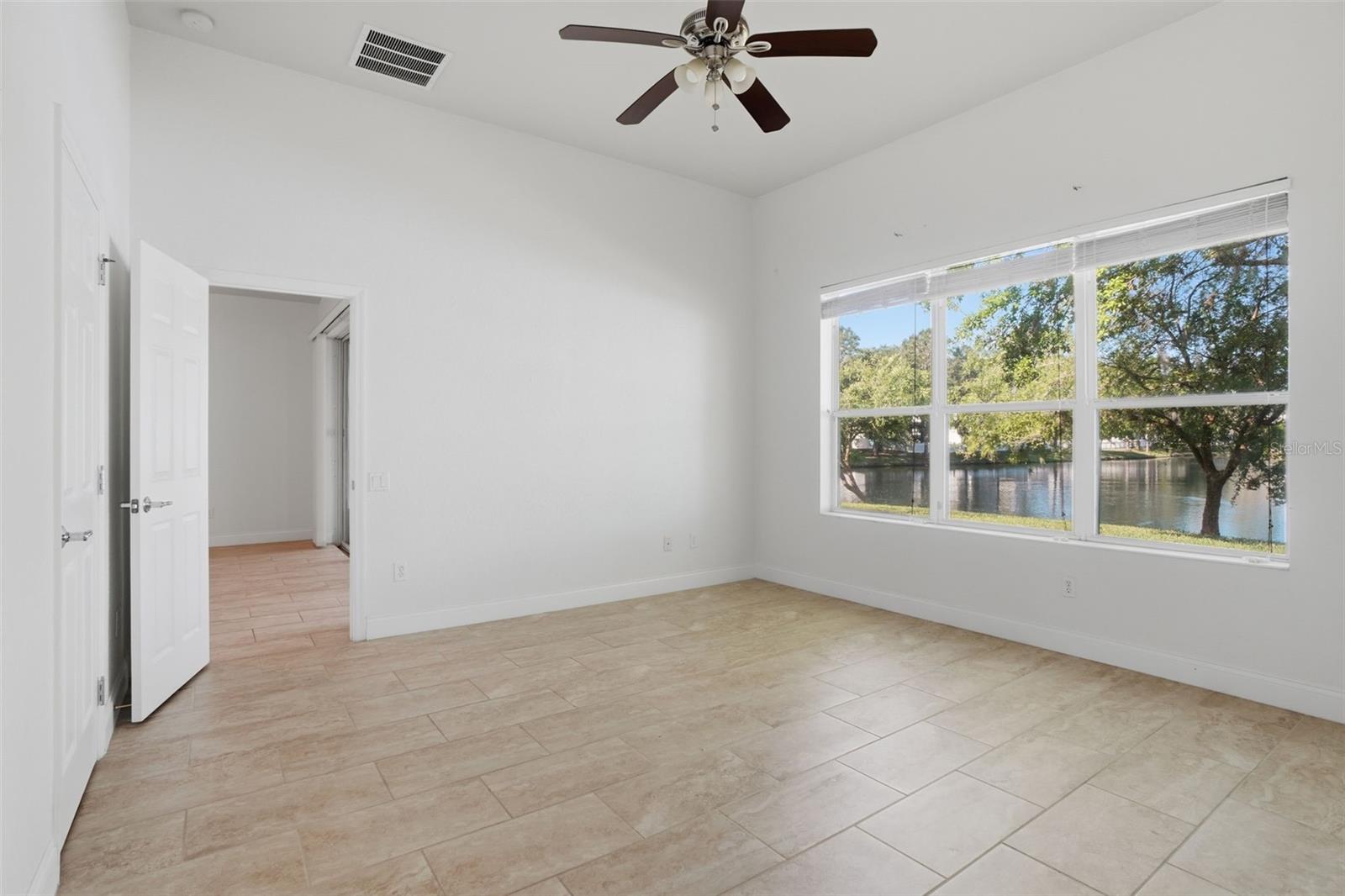 Listing photo id 18 for 14341 Windigo Lane